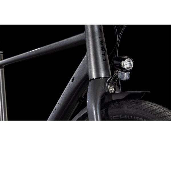 Cube-Hyde-ONE-FE-1-1.jpg Cube-Hyde-ONE-FE-1-1.jpg