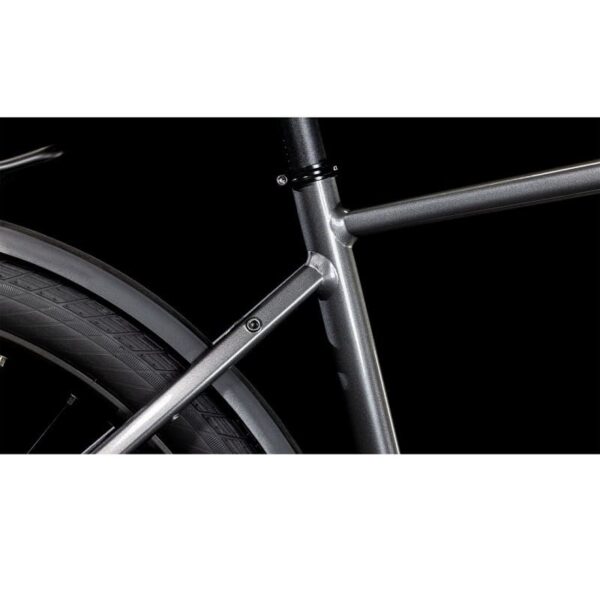 Cube-Hyde-ONE-FE-1-2.jpg Cube-Hyde-ONE-FE-1-2.jpg