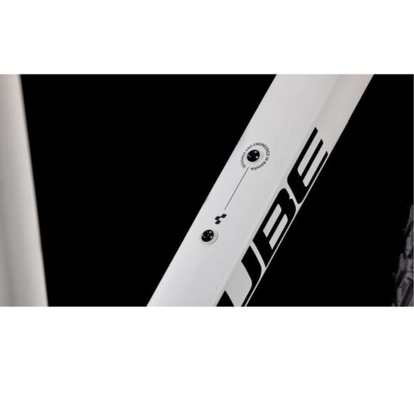 Cube-Nature-Pro-EBIKE-1-3.jpg Cube-Nature-Pro-EBIKE-1-3.jpg