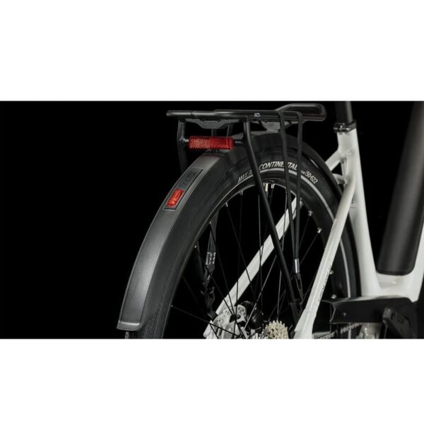Cube-Supreme-Sport-Hybrid-ONE-500-1-1.jpg