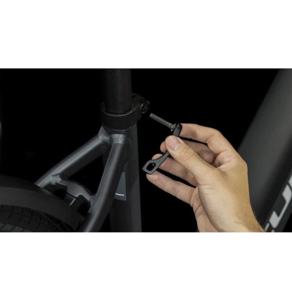Cube-Touring-Hybrid-ONE-625-3.jpg