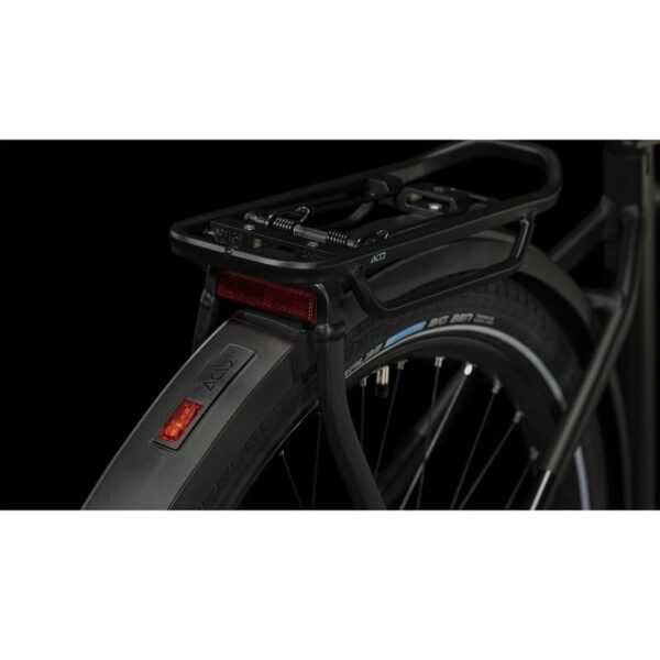 Cube-Touring-Hybrid-Pro-625-18.jpg