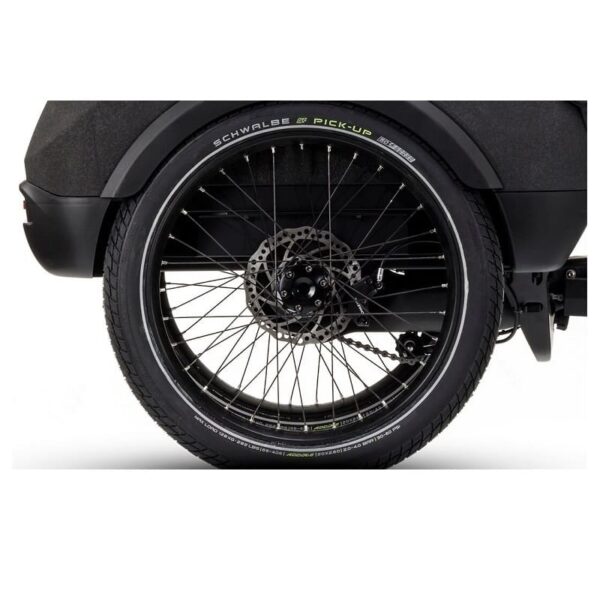 Cube-Trike-Hybrid-Family-750.jpg Cube-Trike-Hybrid-Family-750.jpg