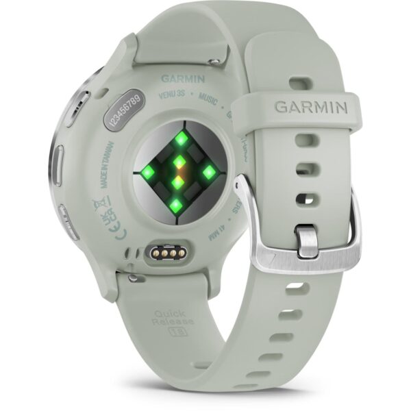 Smartwatch-mit-GPS-und-Aktivitaetsverfolgung-.jpg Smartwatch-mit-GPS-und-Aktivitaetsverfolgung-.jpg