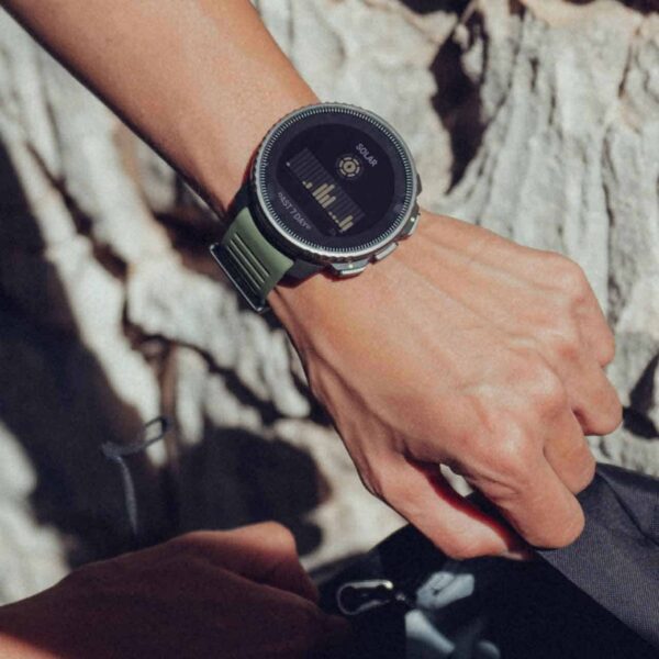 Suunto-Vertical-Titanium-Solar-GPS-Multisport-1-1.jpg