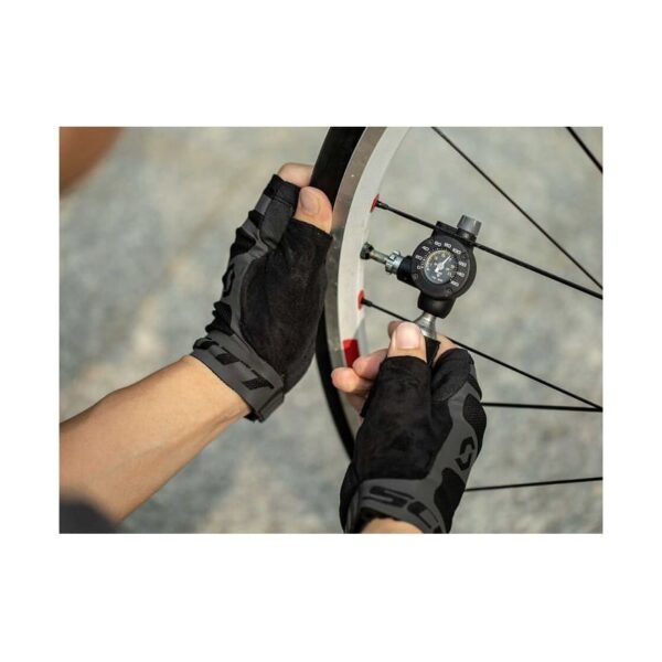 Topeak-AirBooster-G2-CO2-Pumpe-.jpg Topeak-AirBooster-G2-CO2-Pumpe-.jpg